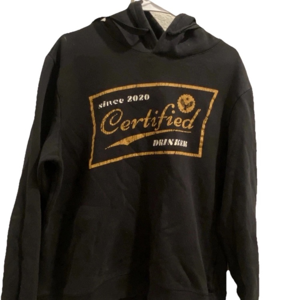 Black Hoodie Certified Drinker Men’s Medium
